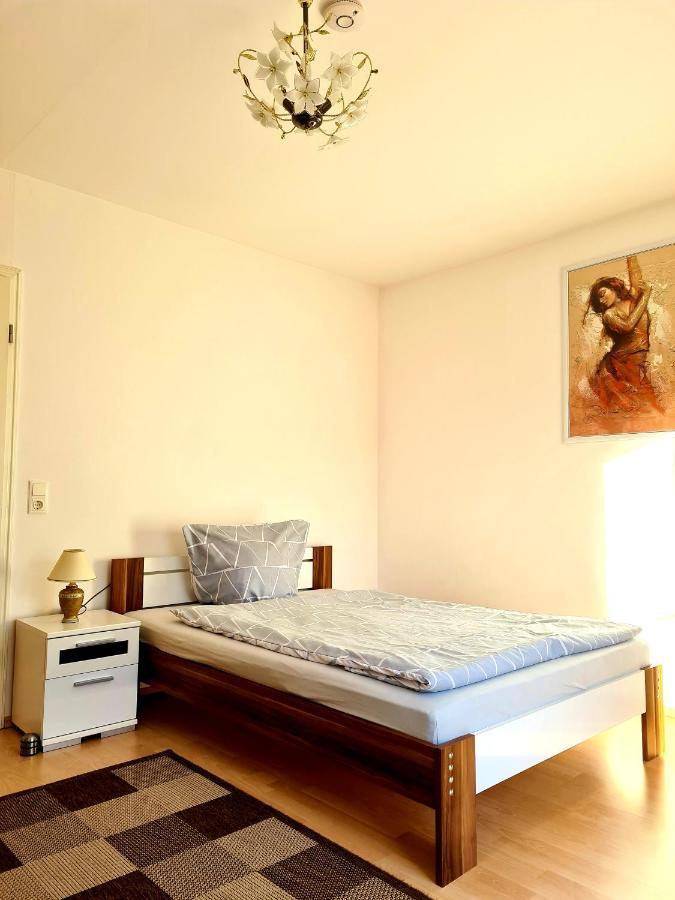 Evi'S Apartment Regensburg Kültér fotó